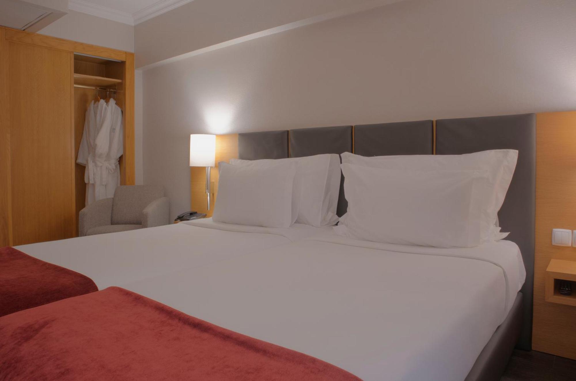 Sana Reno Hotel Лісабон Номер фото